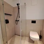 Eck Am 4 Apartment *