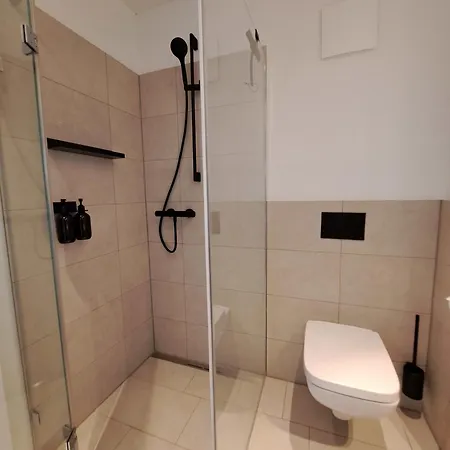 Eck Am 4 Apartment *